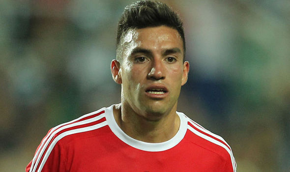 Nicolas-Gaitan-597646