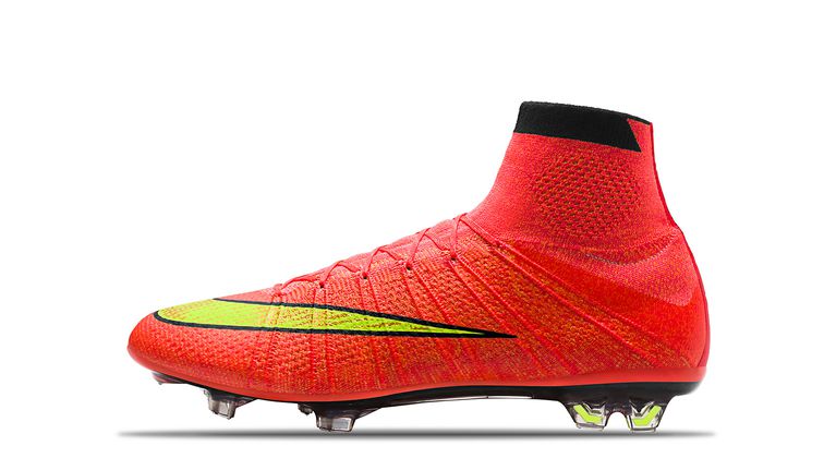 2014_mercurial_superfly_iv_hyper_punch_gold_black_63716.vadapt.767.high.0