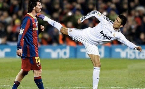 Ronaldo-joueurs-Barça-à-croper