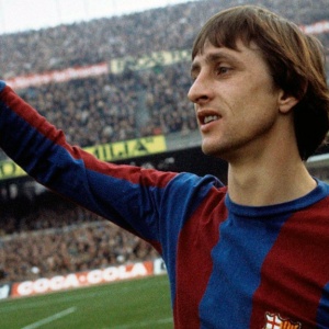 Qu'à fait Cruyff pour pouvoir jouer le Clasico en 1974 ?