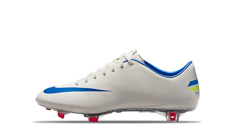 2012_mercurial_vapor_ix_sail_soar_challeng_red_63705.vadapt.767.high.0