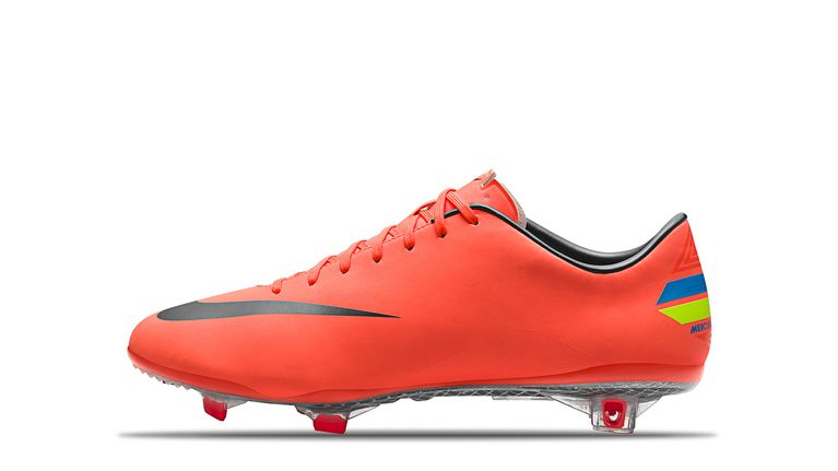 2012_mercurial_vapor_super_fly_max_orange_abyss_metalic_platinum_63714.vadapt.767.high.0